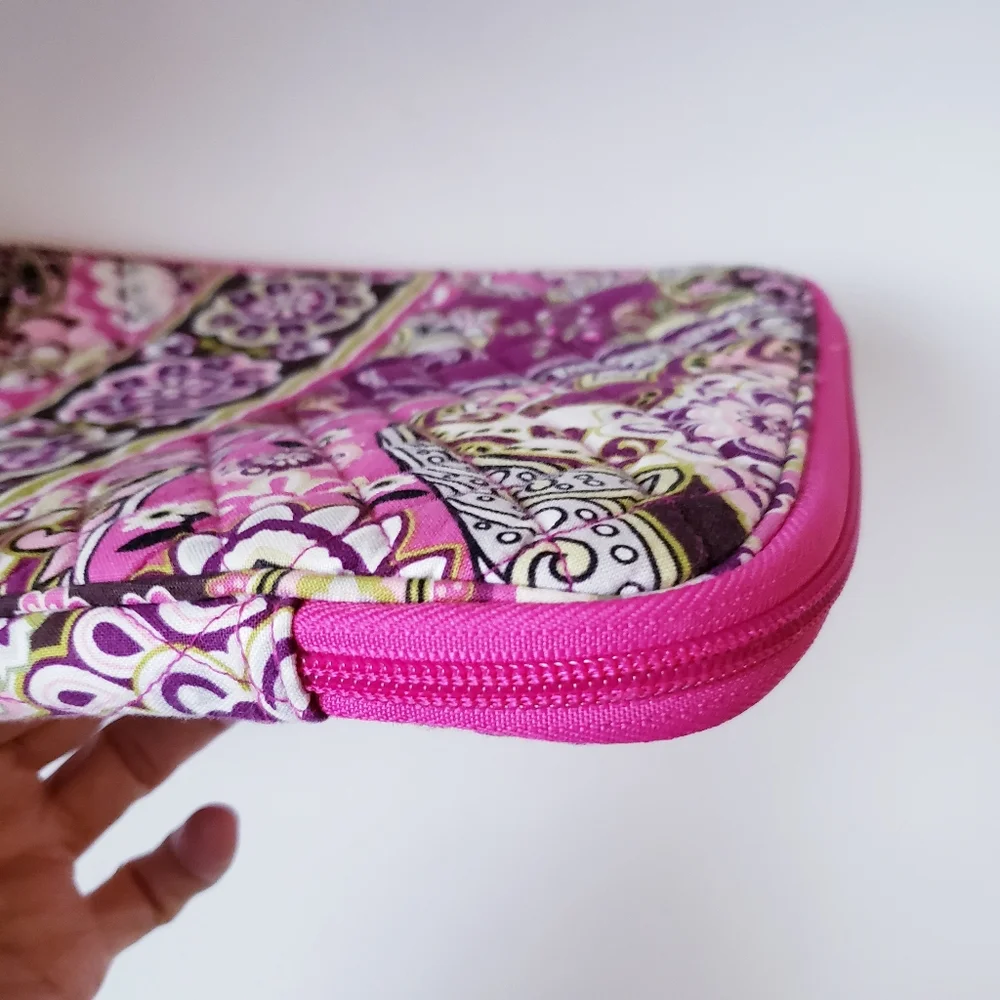 Vera Bradley Pink Paisley Print Laptop Case